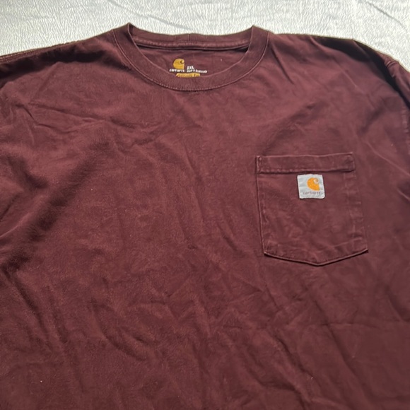 SOLD OUT Carhartt burgundy men tee long sleeve 2 XL - Picture 3 of 5